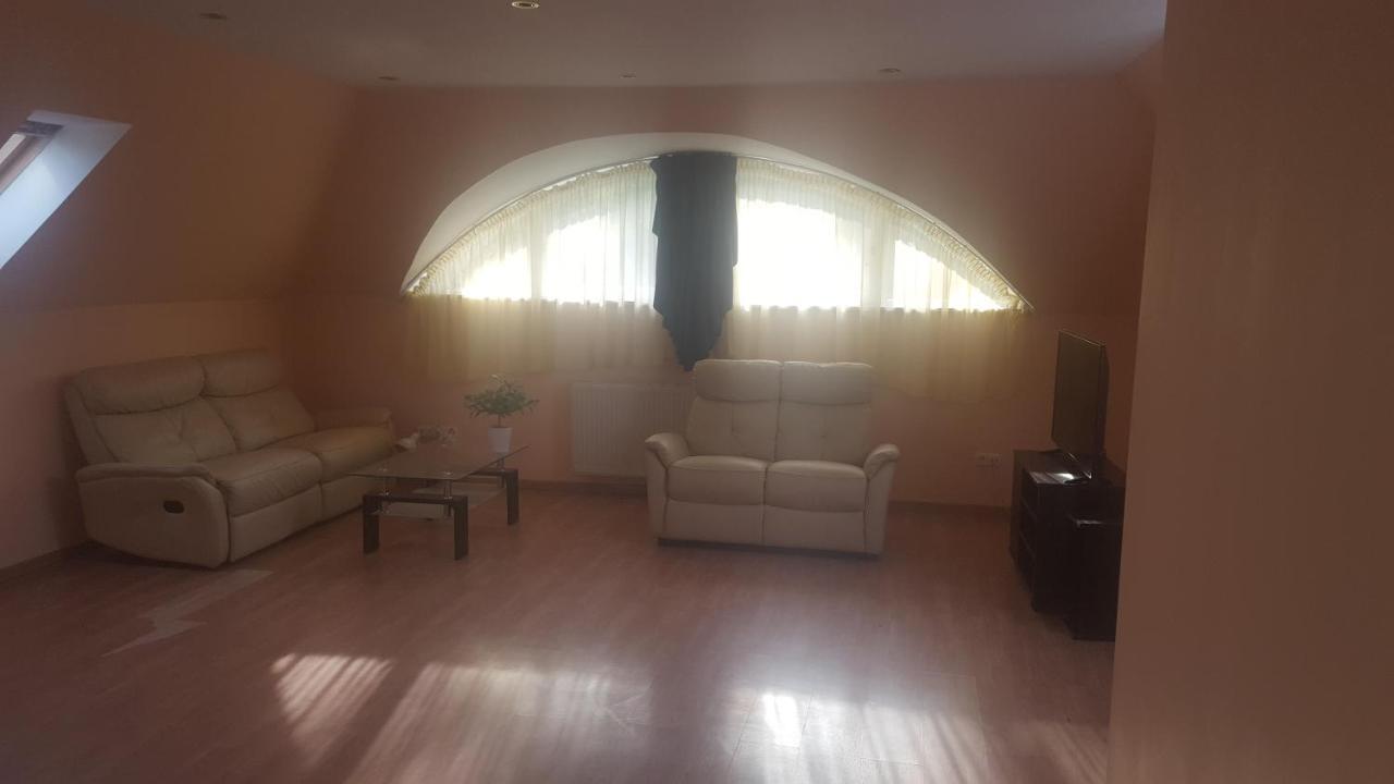 Bliss Apartment 터터 외부 사진